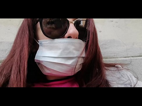 ❤️ Nicoletta hefnir sín á nágranna sínum og pissar í bílskúrinn hans (sérstök Covid19 ítalsk sóttkví) ❌ Anal klám hjá okkur ❌️
